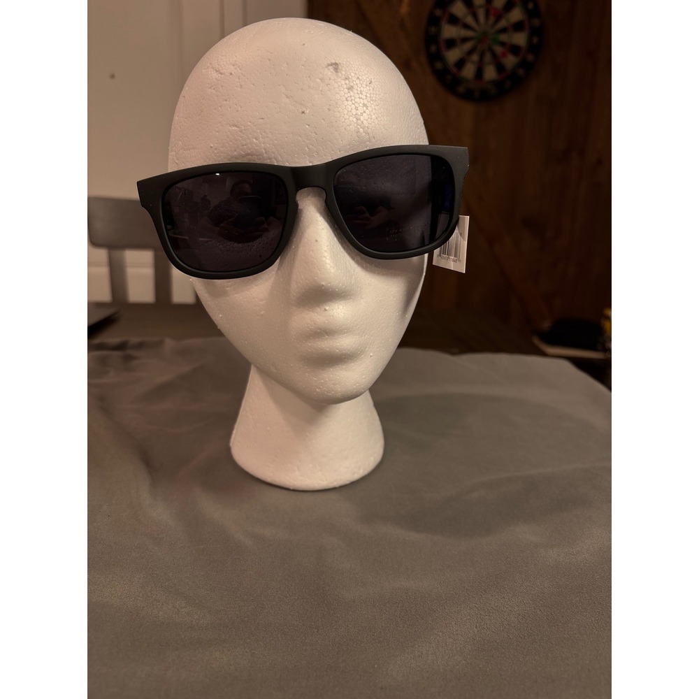 Classic Eyewear Matte Black Square Sunglasses UV400 Protection NWT